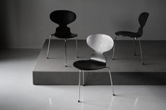Arne Jacobsen Anniversary Set, 3 "Ant" Chairs and Table