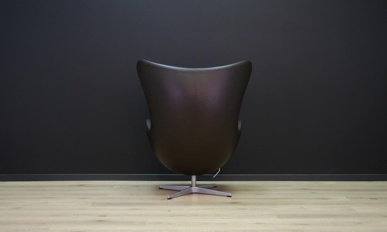 Late 20th Century Arne Jacobsen Armchair the Egg Danish Design 1980s Brown Leather For Sale
