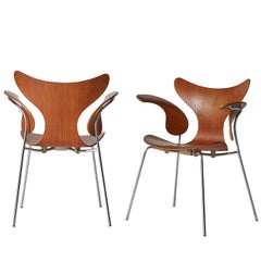 Fauteuil d'Arne Jacobsen modèle 3208