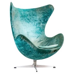 Arne Jacobsen  Attributed Swivel Egg Chair For Restoration