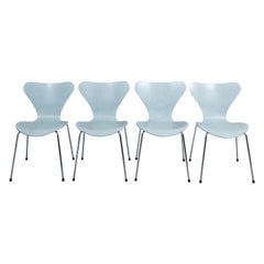 Vintage Arne Jacobsen Chairs Series 7 for Fritz Hansen