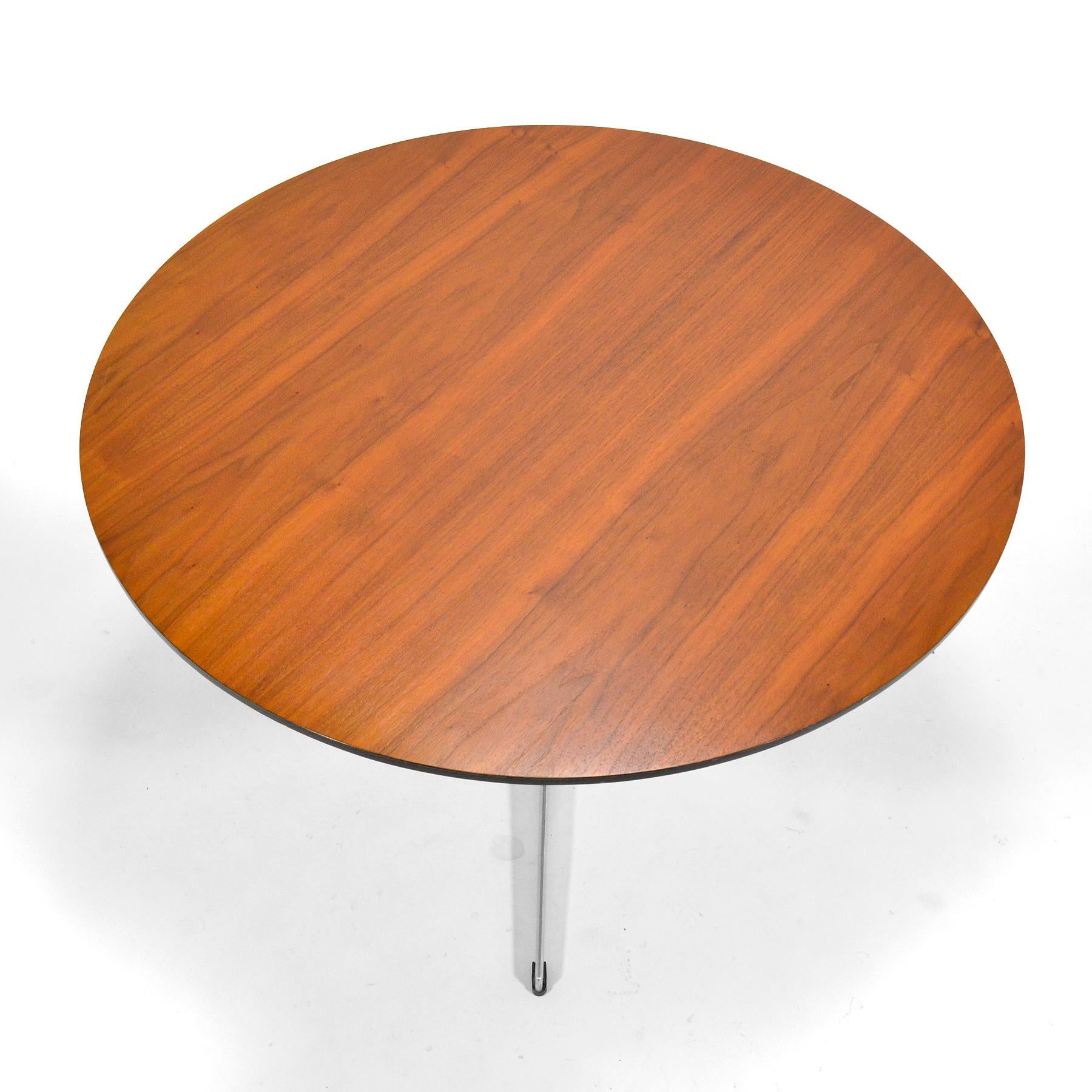Milieu du XXe siècle Table basse Arne Jacobsen de Fritz Hansen en vente