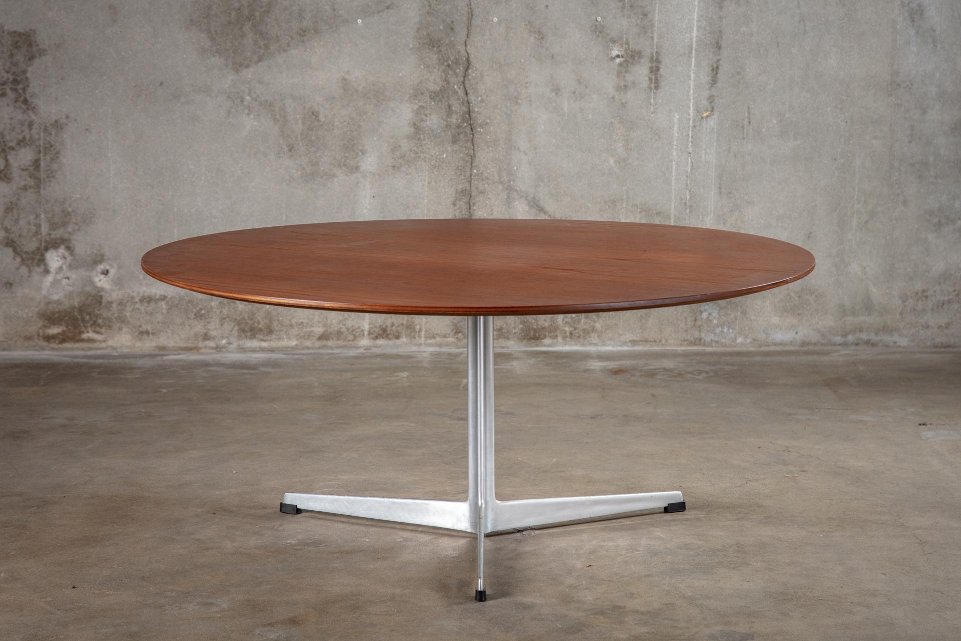 Mid-Century Modern Arne Jacobsen Coffee Table