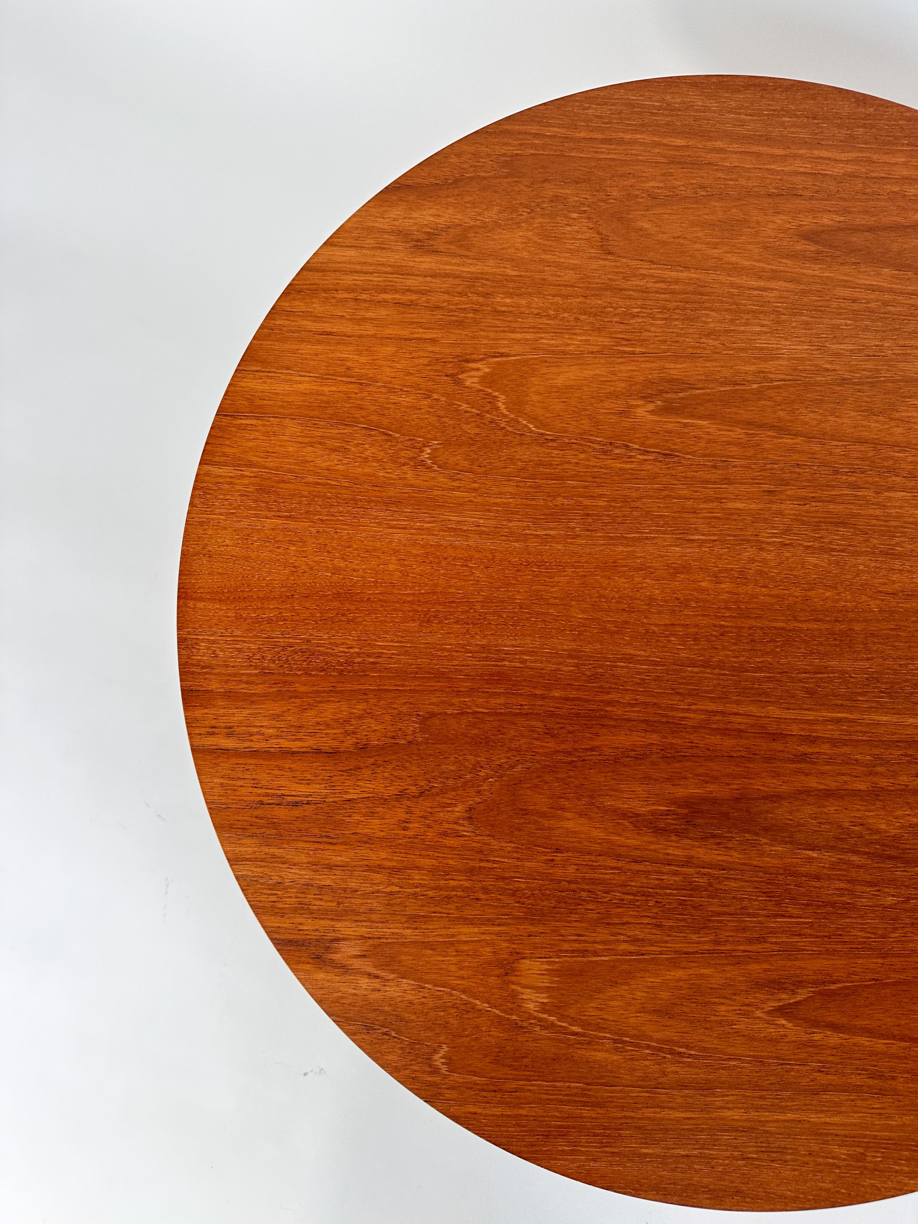 Mid-20th Century Arne Jacobsen Coffee Table Fritz Hansen Teak Three Legged Denmark 1960s