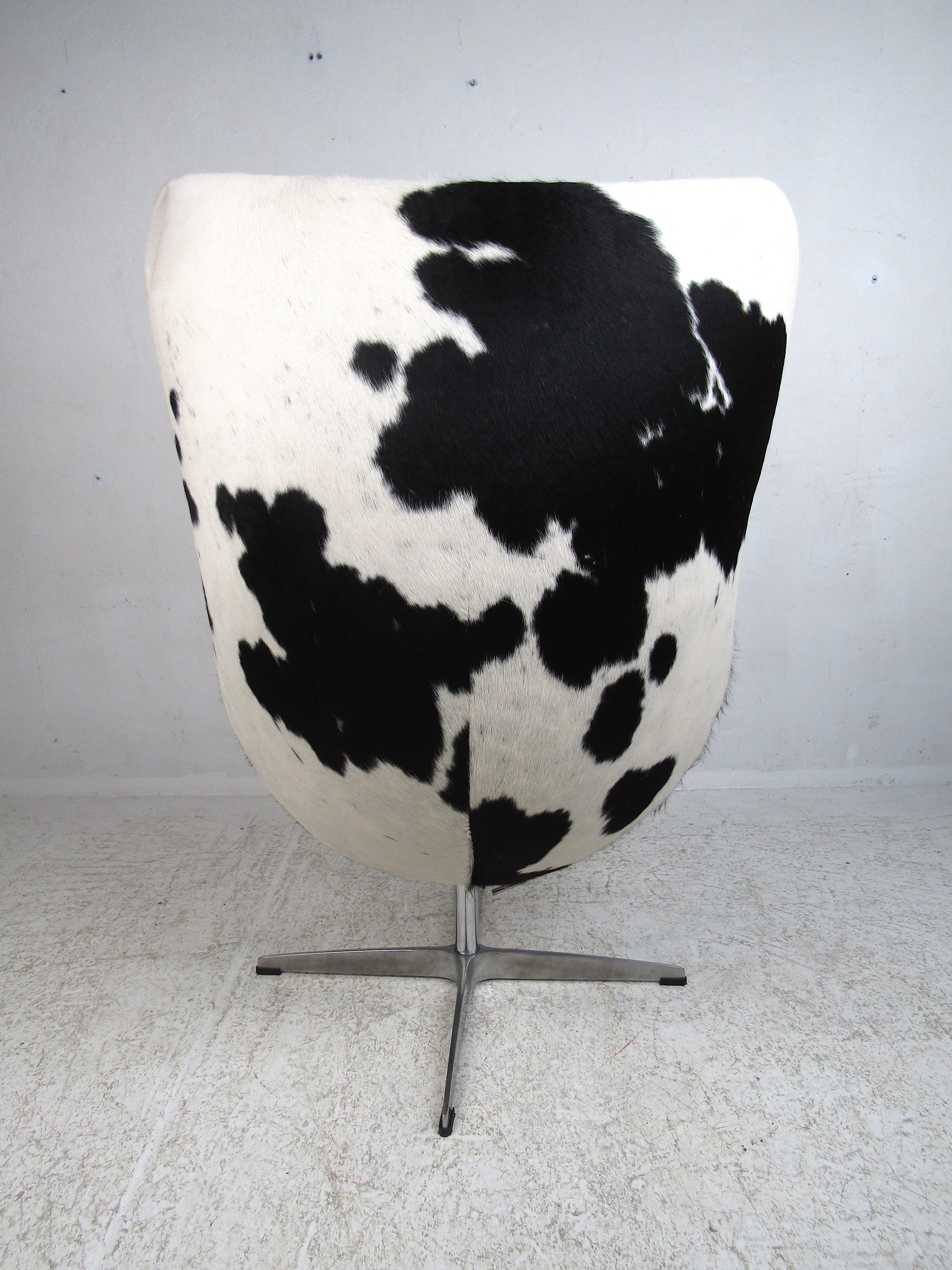 Danish Arne Jacobsen Cow-Hide Egg Chair