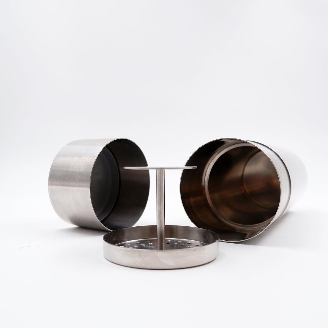 Arne Jacobsen Cylinda Cocktail Shaker 1960s For Sale 5