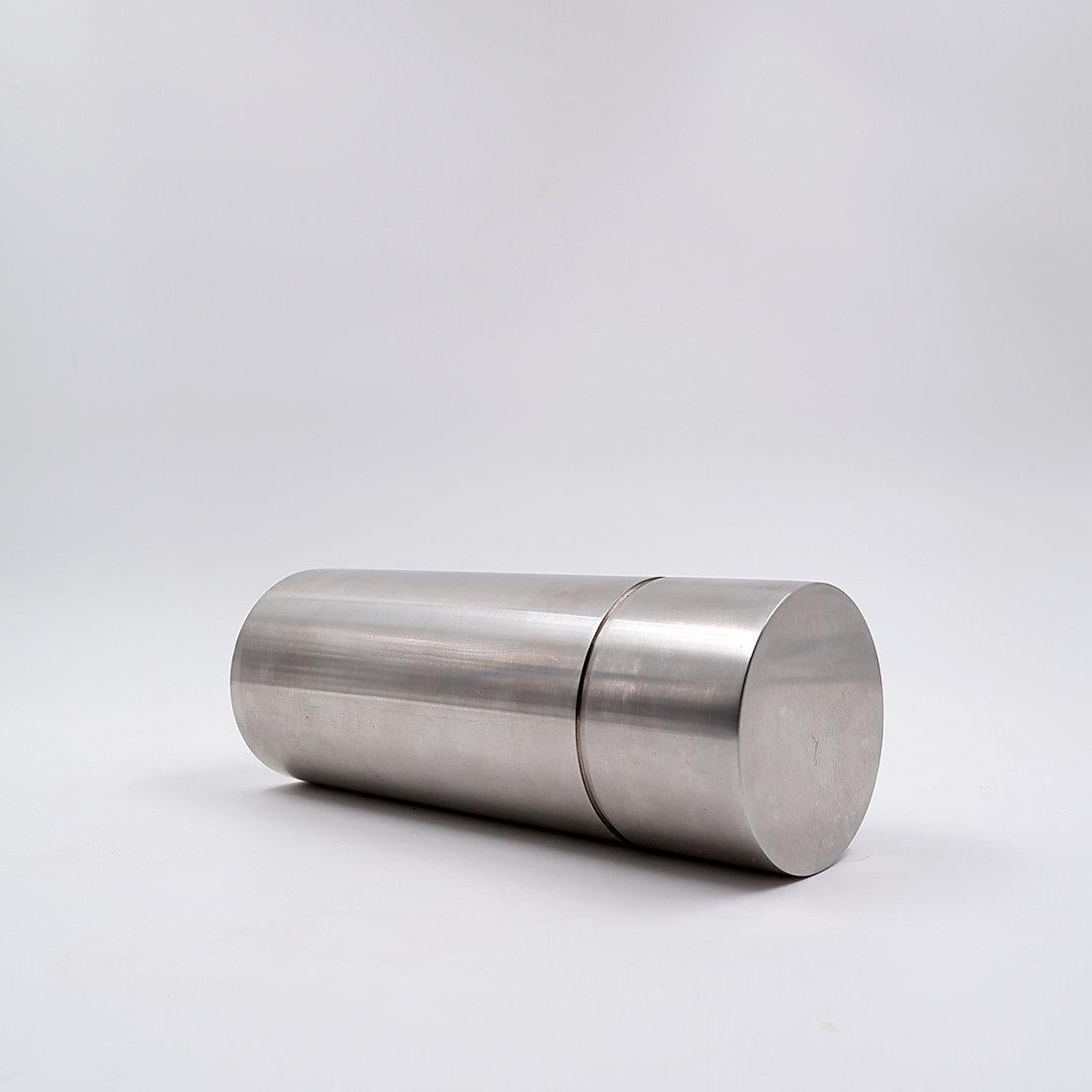 Arne Jacobsen Cylinda Cocktail Shaker 1960s For Sale 1
