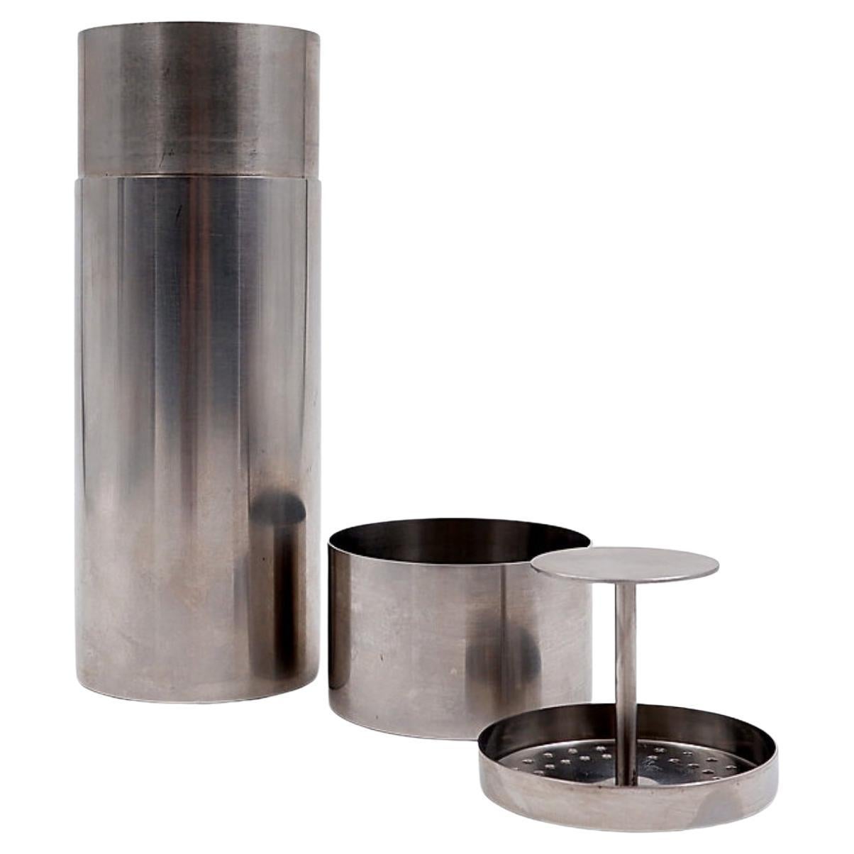 Arne Jacobsen Cylinda Cocktail Shaker 1960s For Sale