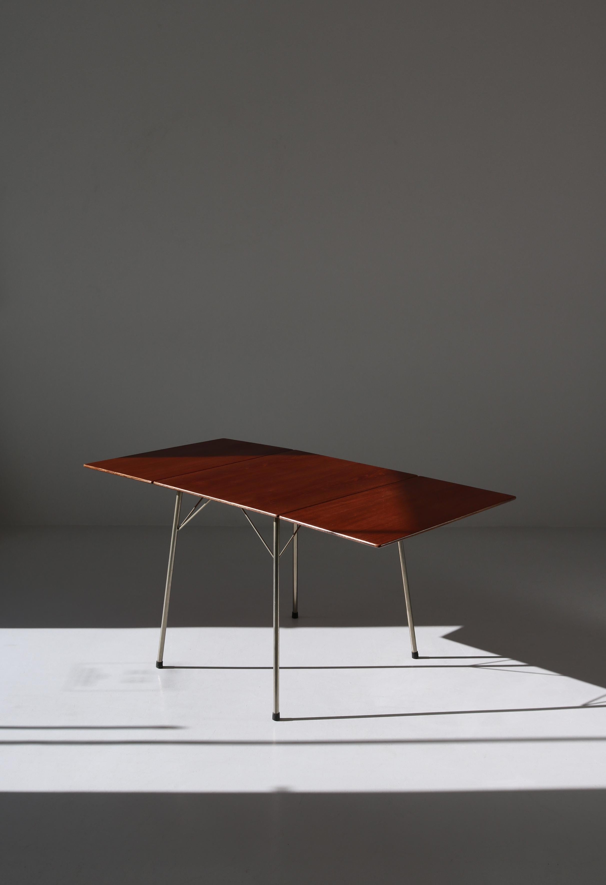 Teak Arne Jacobsen Danish Modern Drop-Leaf Table Model 