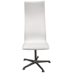 Arne Jacobsen Denmark Oxford Swivel Chair High Back Style 3172