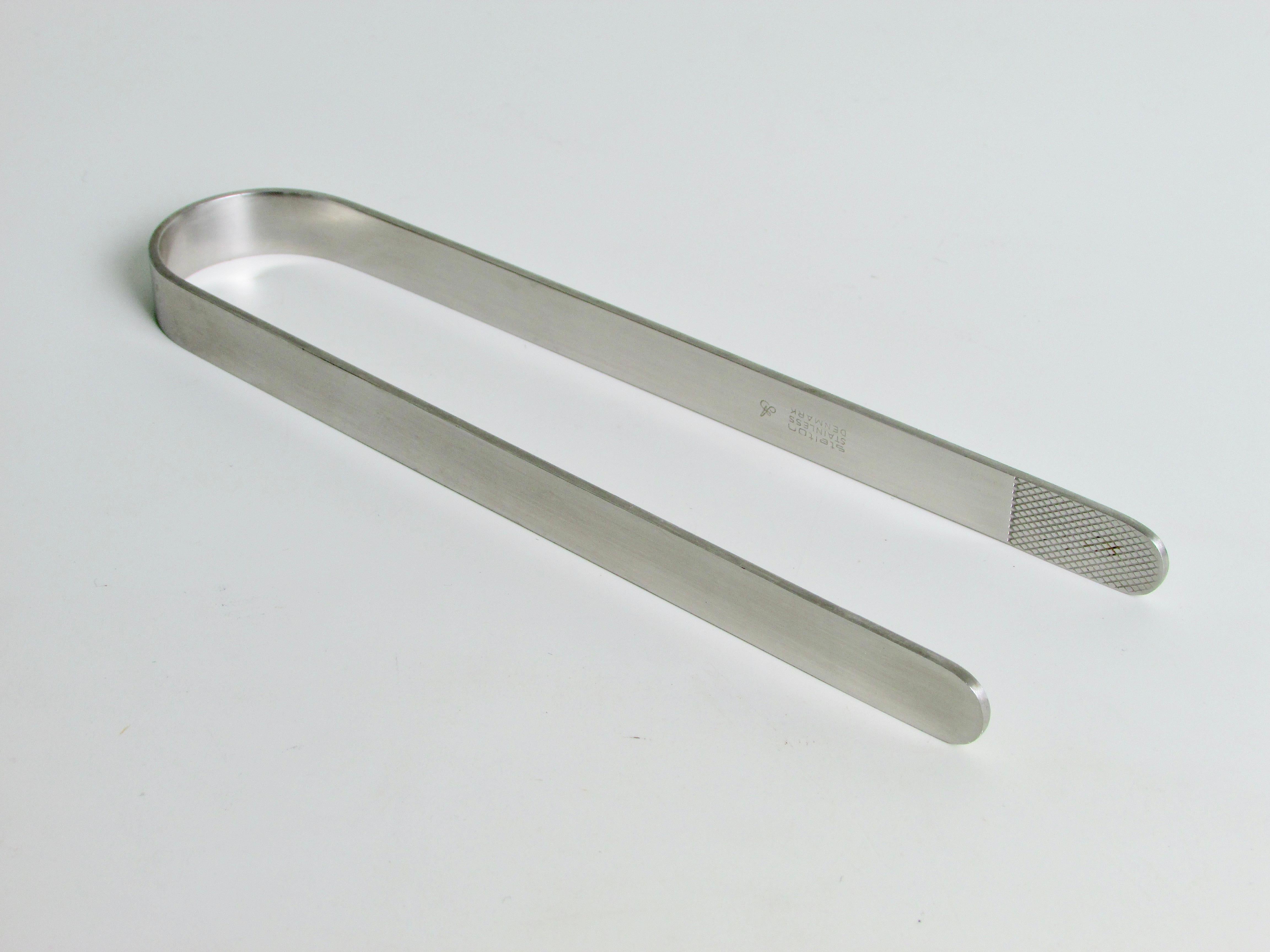 Arne Jacobsen design for Stelton Stainless Steel Ice Tongs, Denmark For Sale 7