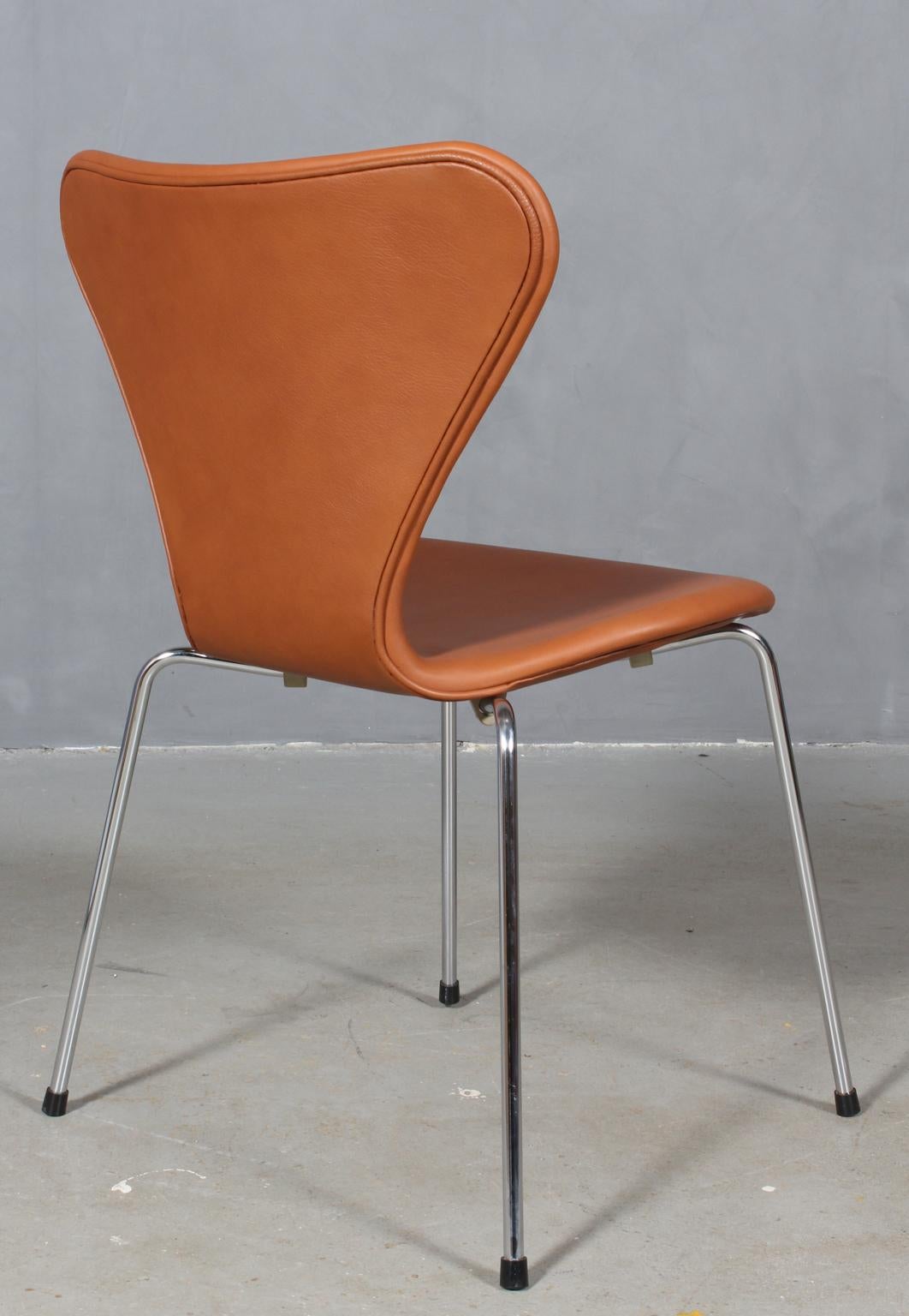 Arne Jacobsen Dining Chair In Excellent Condition For Sale In Esbjerg, DK
