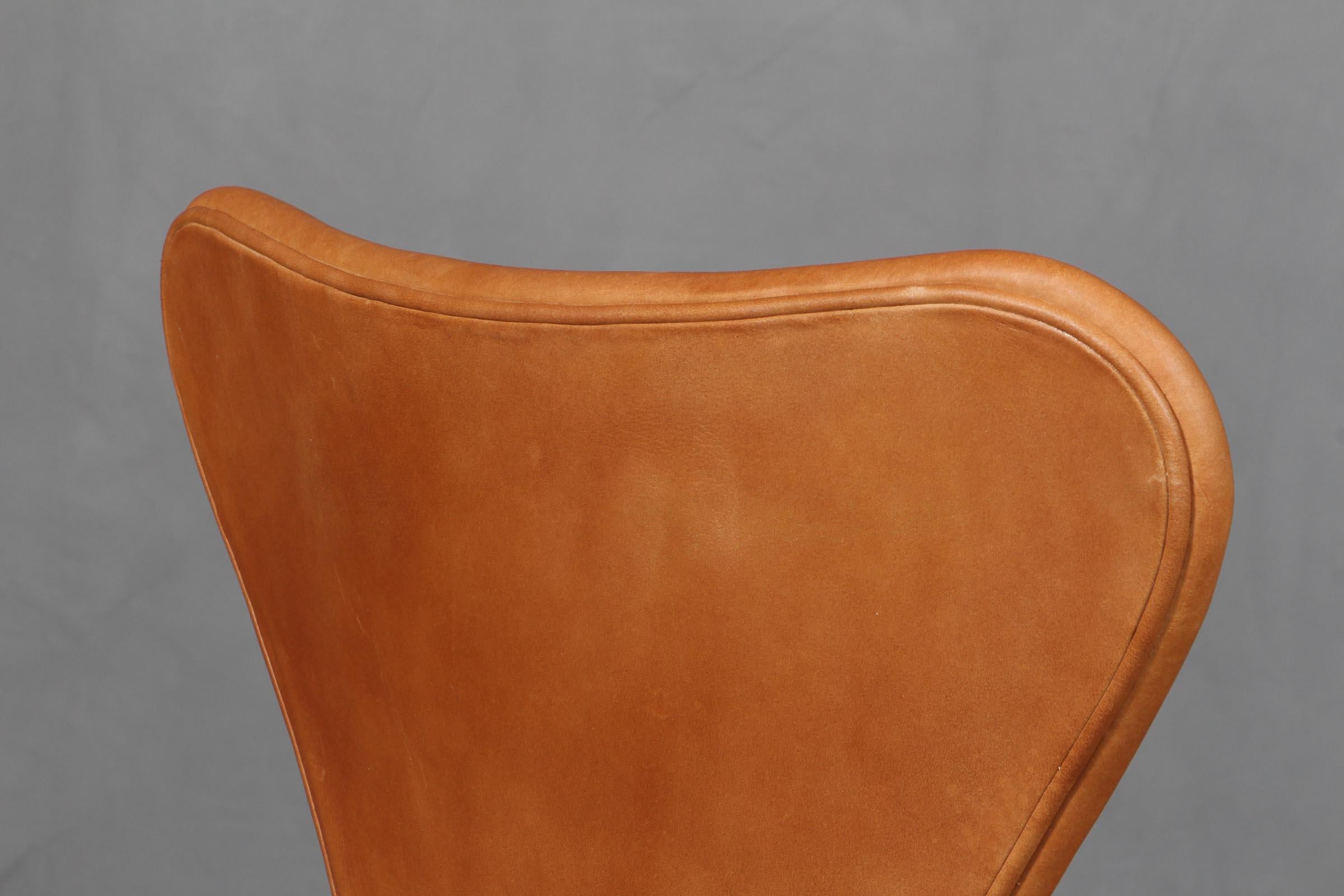 Leather Arne Jacobsen Dining Chair For Sale