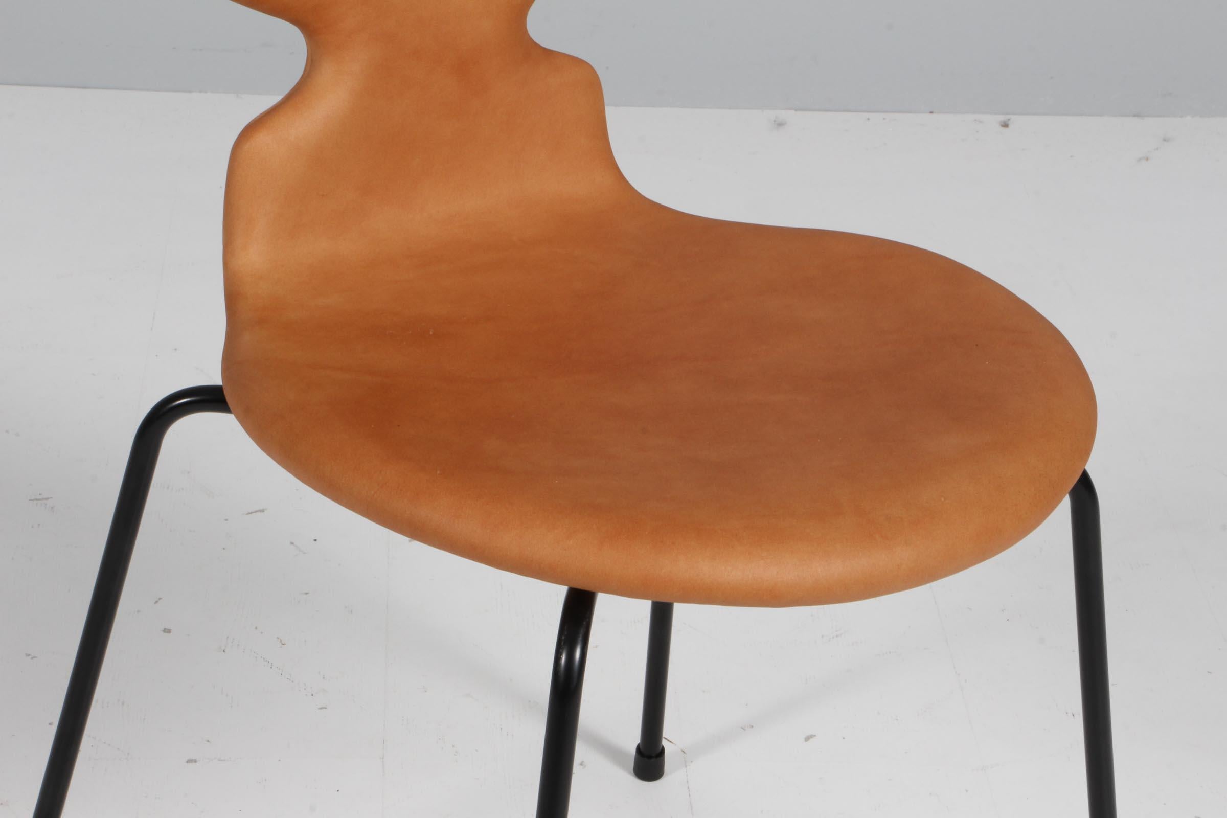 Scandinavo moderno Arne Jacobsen, Sedia da pranzo modello 3101 