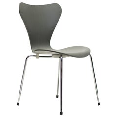 Arne Jacobsen Dining Chair Model 3107