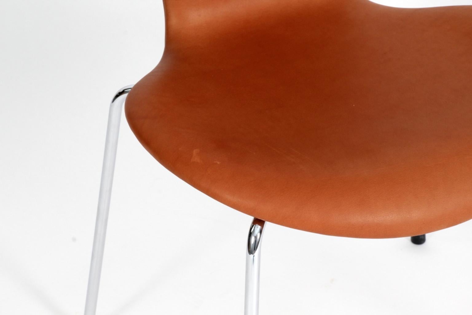 Scandinavian Modern Arne Jacobsen Dining Chair