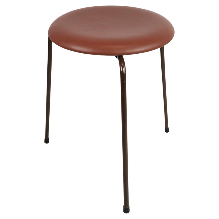 Arne Jacobsen Dot Stool / Stool with Leather and Brown Painted Frame from 1960s For Sale