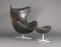 Arne Jacobsen, Early Egg Chair and Ottoman, Original Black Leather Upholstery