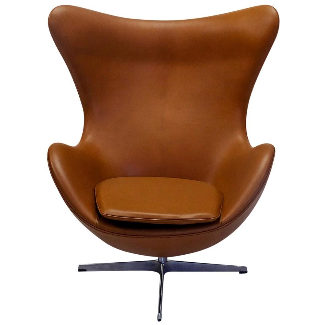 Arne Jacobsen Egg Chair by Fritz Hansen For Sale