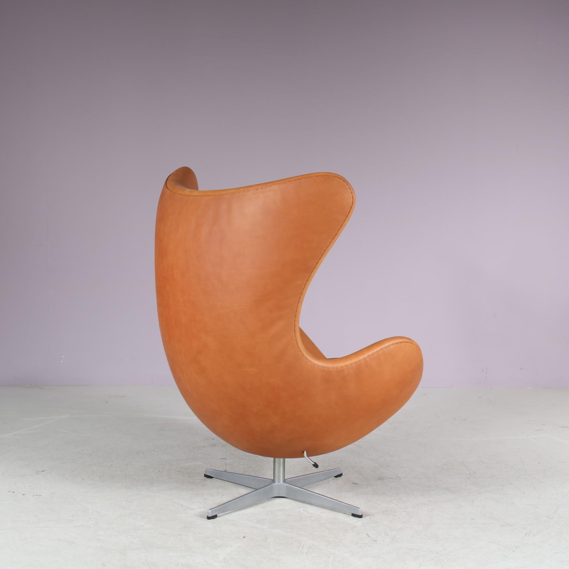 Arne Jacobsen “Egg” Chair for Fritz Hansen, Denmark 1980 4