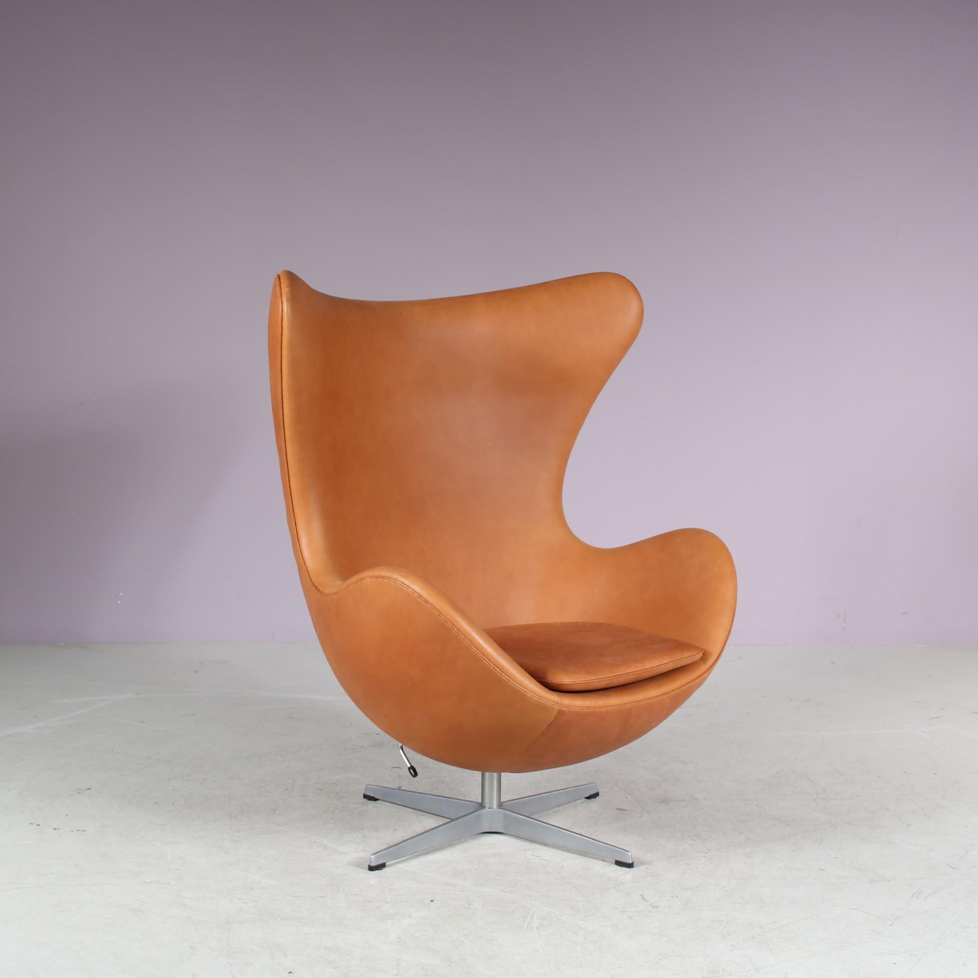 Arne Jacobsen “Egg” Chair for Fritz Hansen, Denmark 1980 6