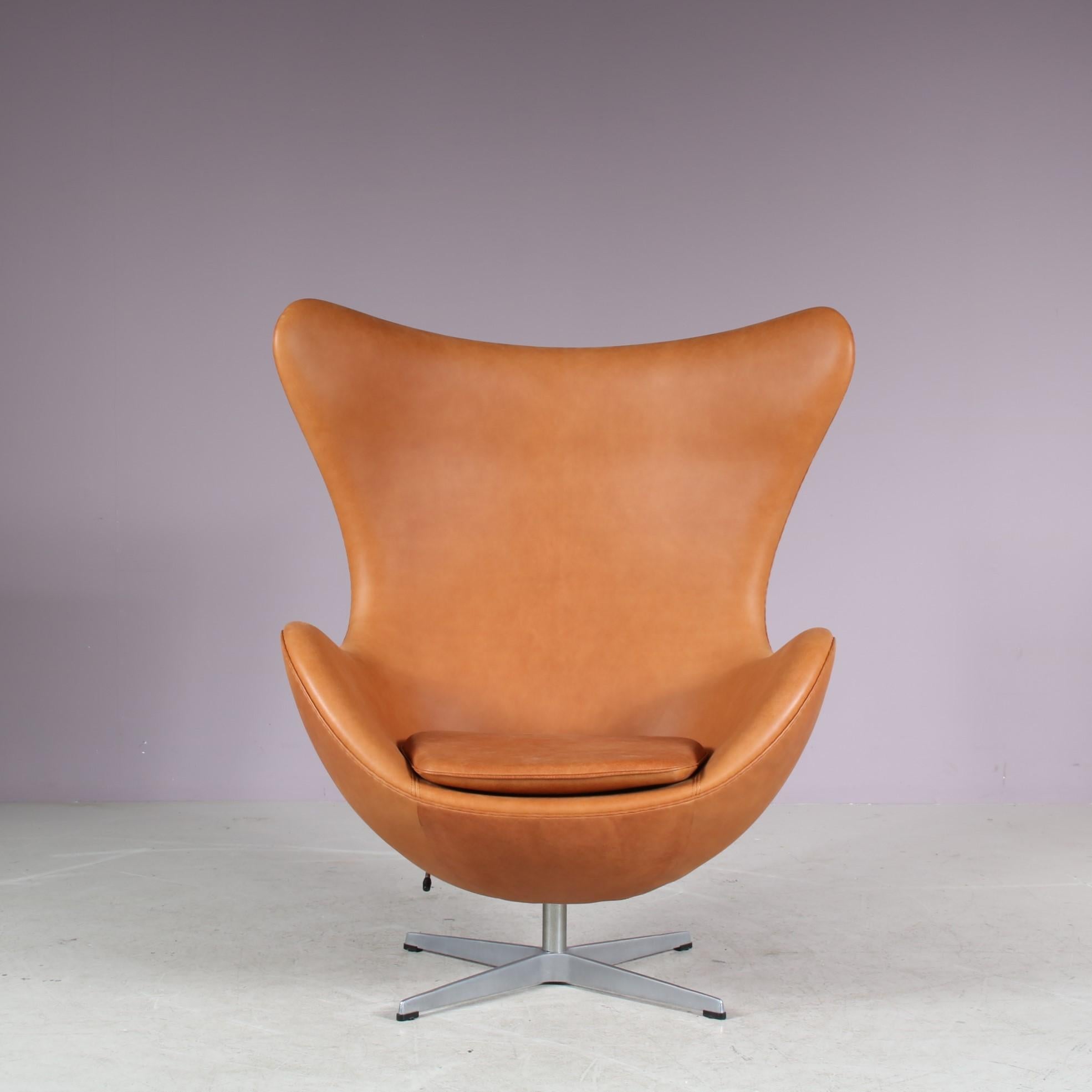 Mid-Century Modern Arne Jacobsen “Egg” Chair for Fritz Hansen, Denmark 1980