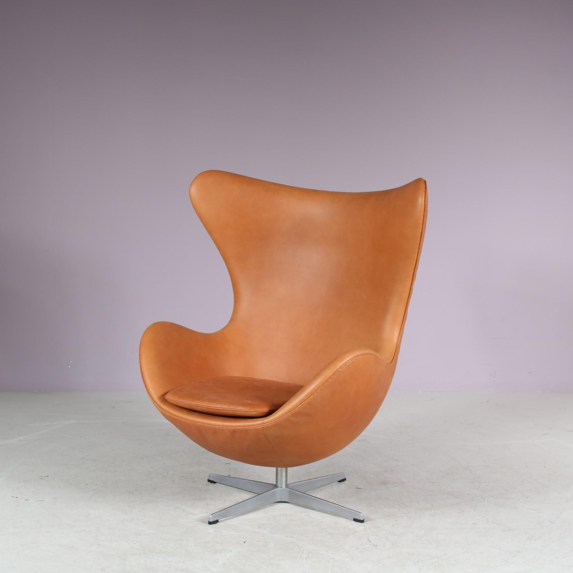 Danish Arne Jacobsen “Egg” Chair for Fritz Hansen, Denmark 1980