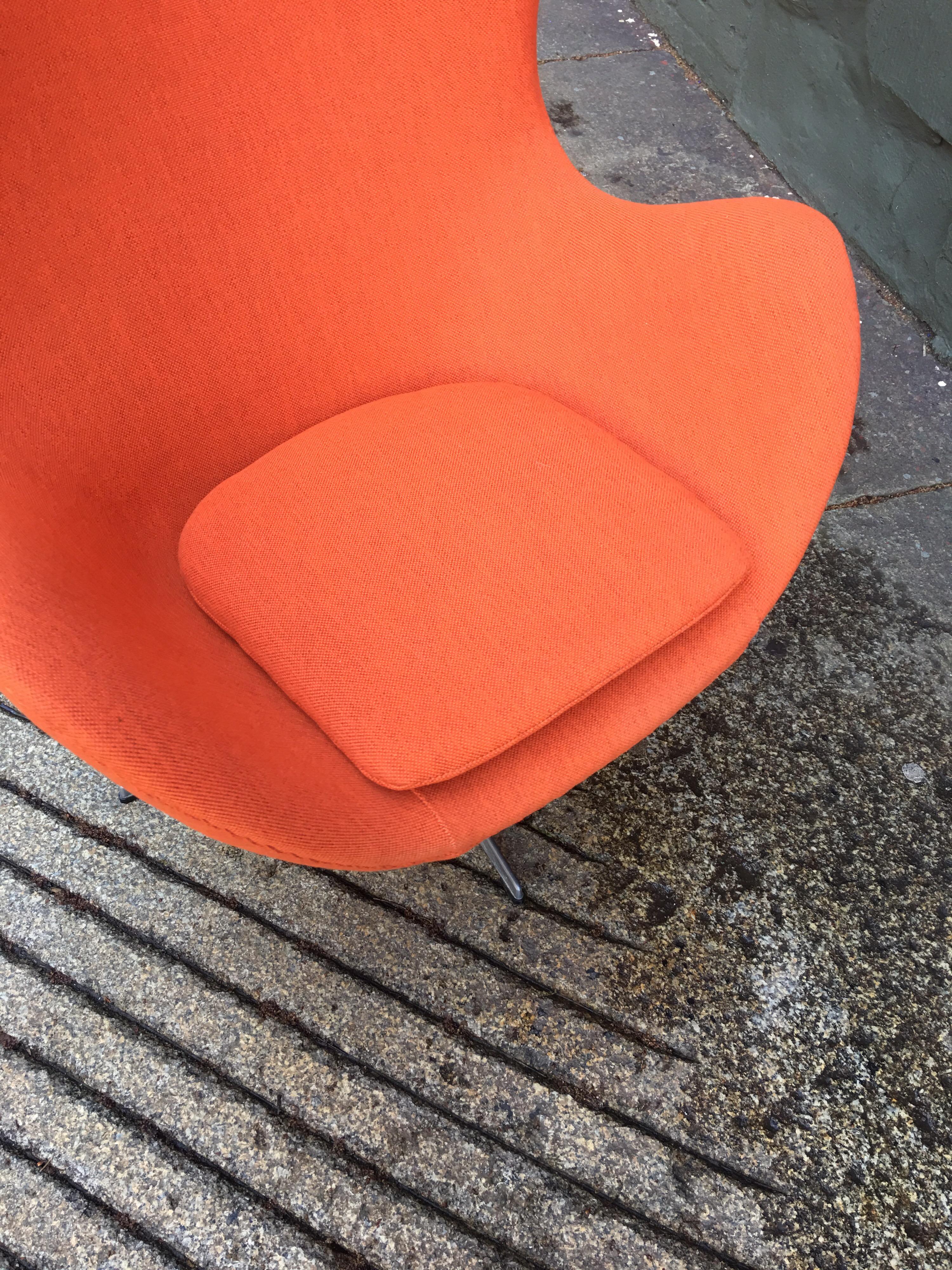 Arne Jacobsen Egg Chair for Fritz Hansen in Any Fabric 3