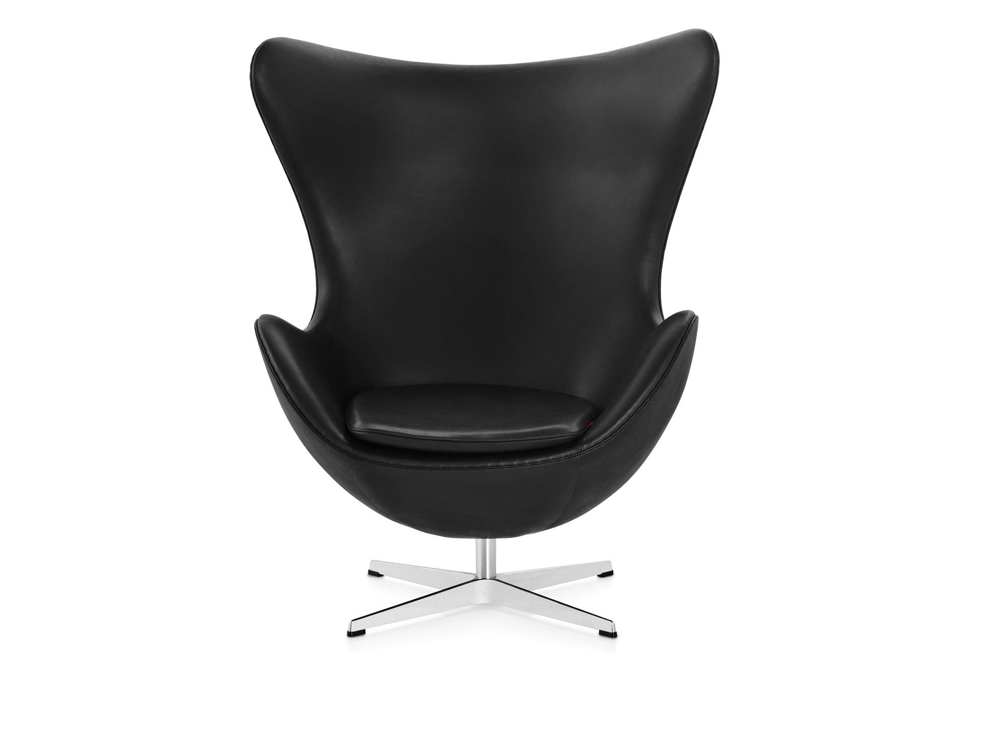 Arne Jacobsen „Egg“-Stuhl für Fritz Hansen mit Lederpolsterung (Cat. 5) im Angebot 8