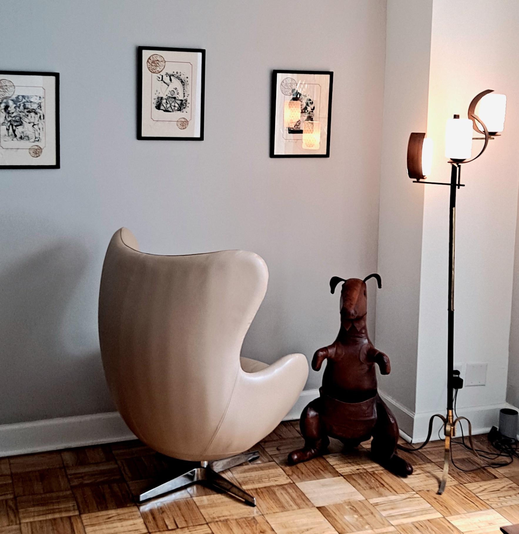 Danois Chaise œuf d'Arne Jacobsen  en vente