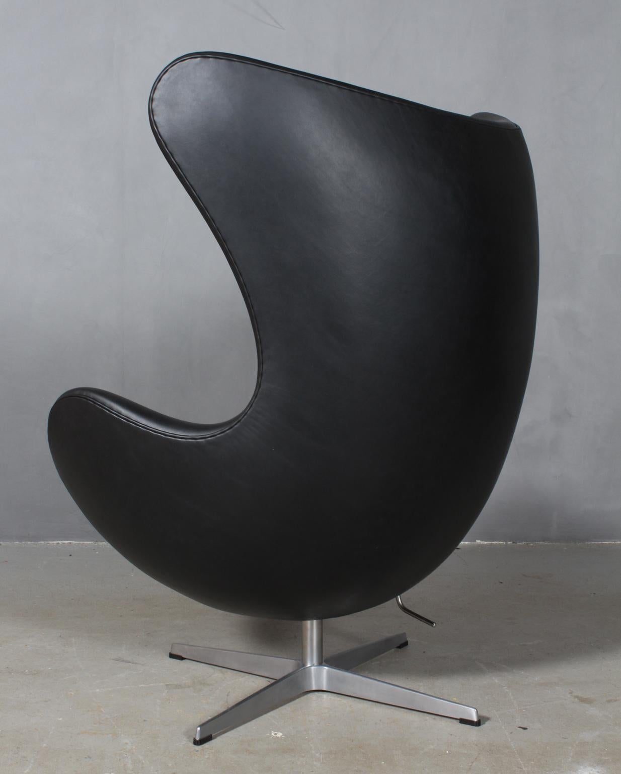 Mid-20th Century Arne Jacobsen Egg Chair
