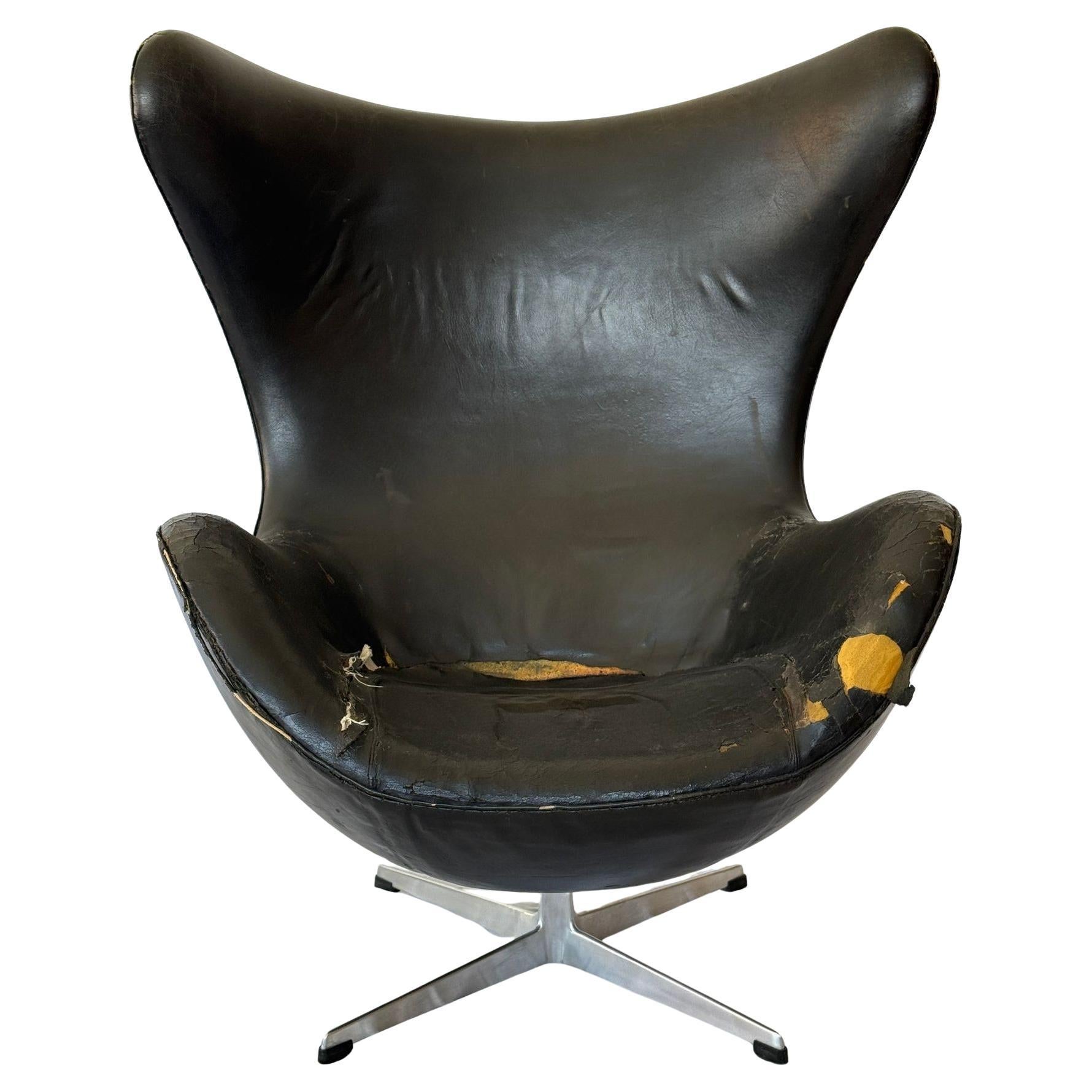 Silla "Egg" de Arne Jacobsen en venta