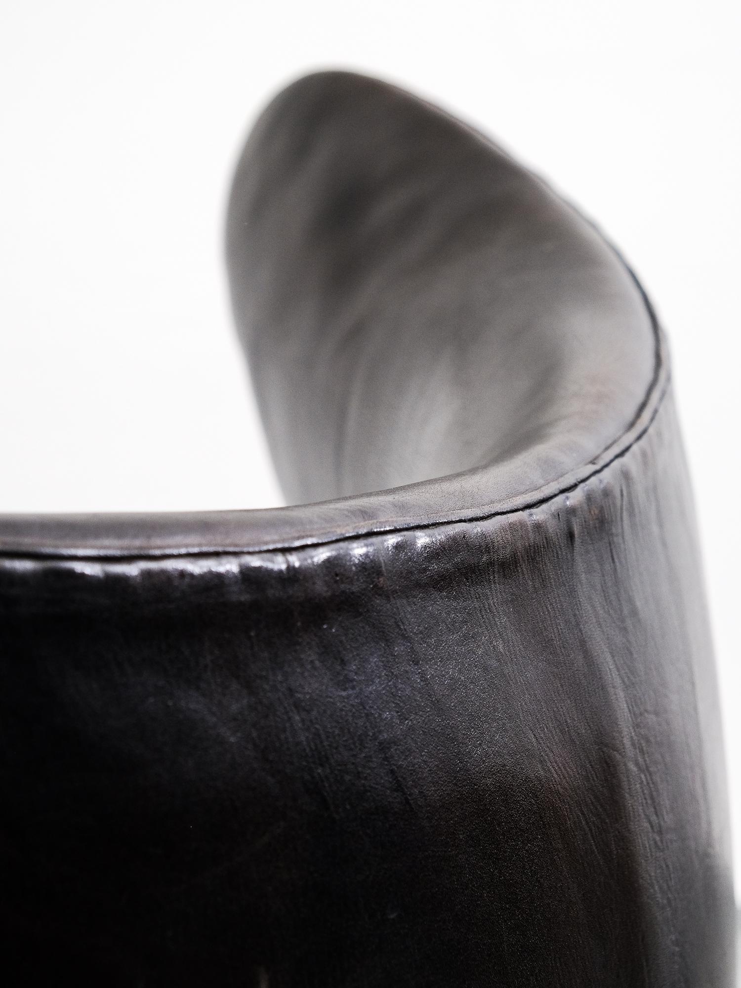 Arne Jacobsen Egg Chair Model 3316 in Original Leather by Fritz Hansen, 1960s 7