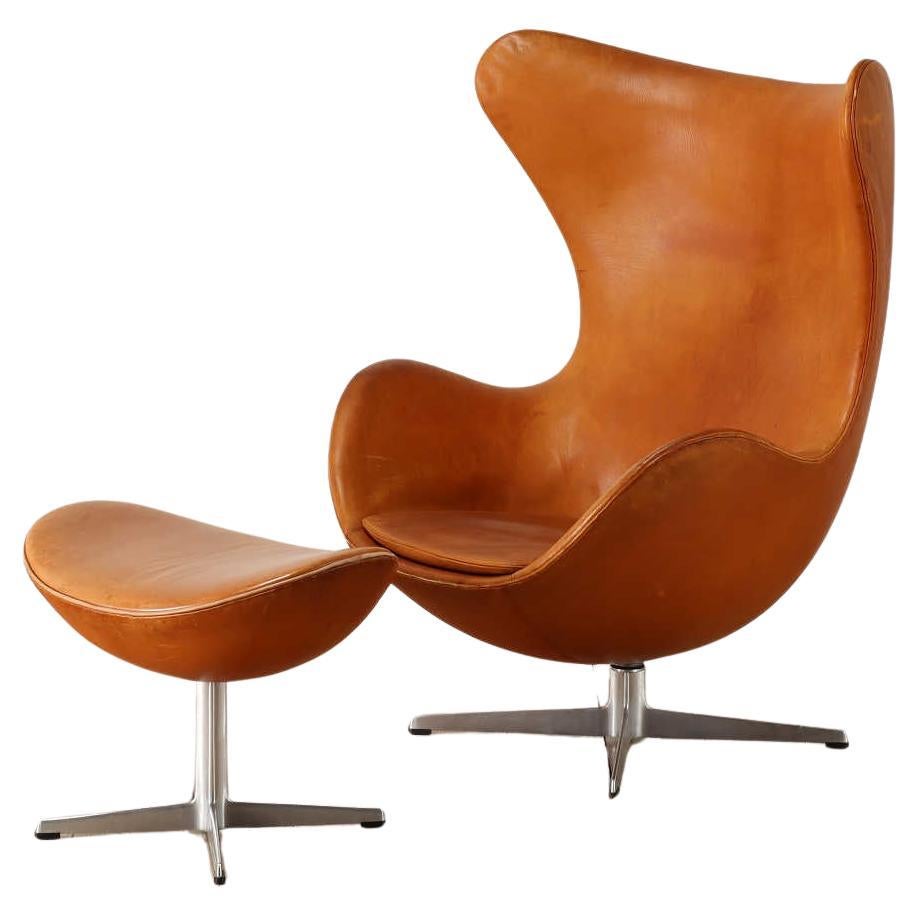 Arne Jacobsen Silla Egg con Otomana FH3316 Años 60 en venta