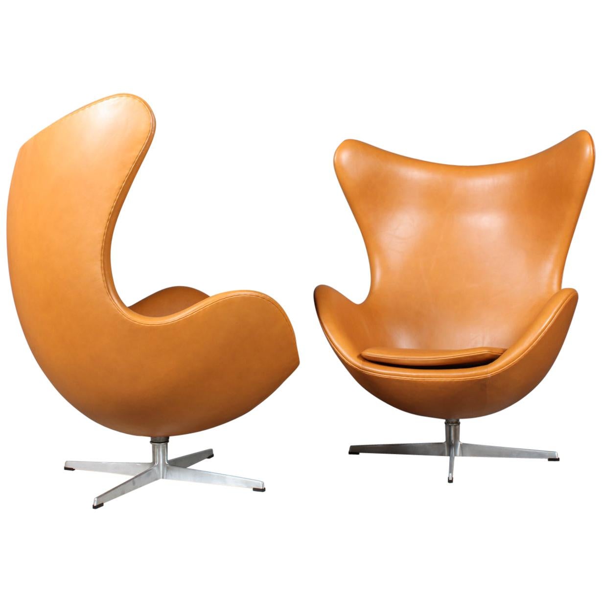 Arne Jacobsen Egg Chairs from Hotel Royal