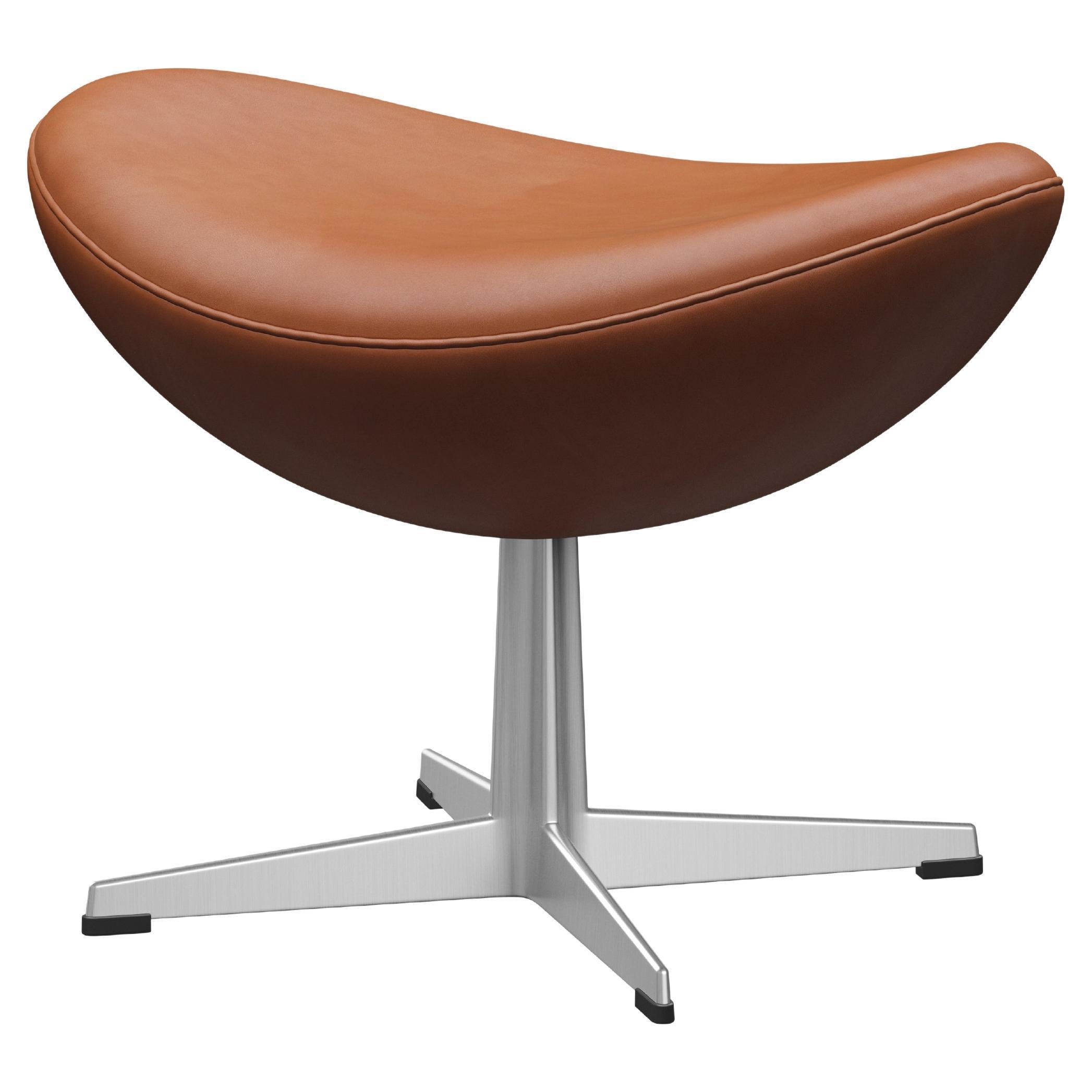 Arne Jacobsen 'Egg' Footstool for Fritz Hansen in Leather Upholstery (Cat. 5) For Sale