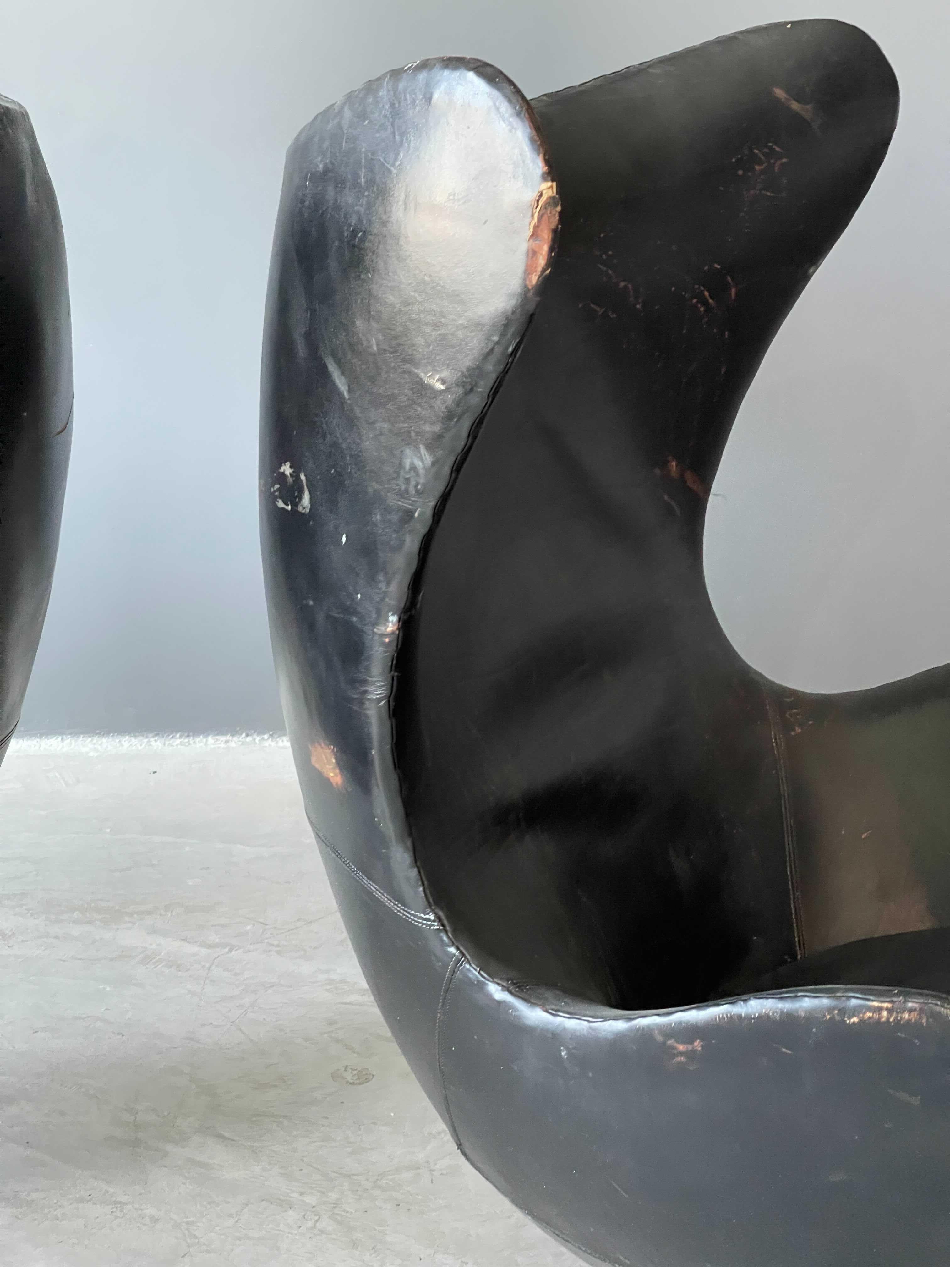 Cuir Arne Jacobsen, chaises longues 