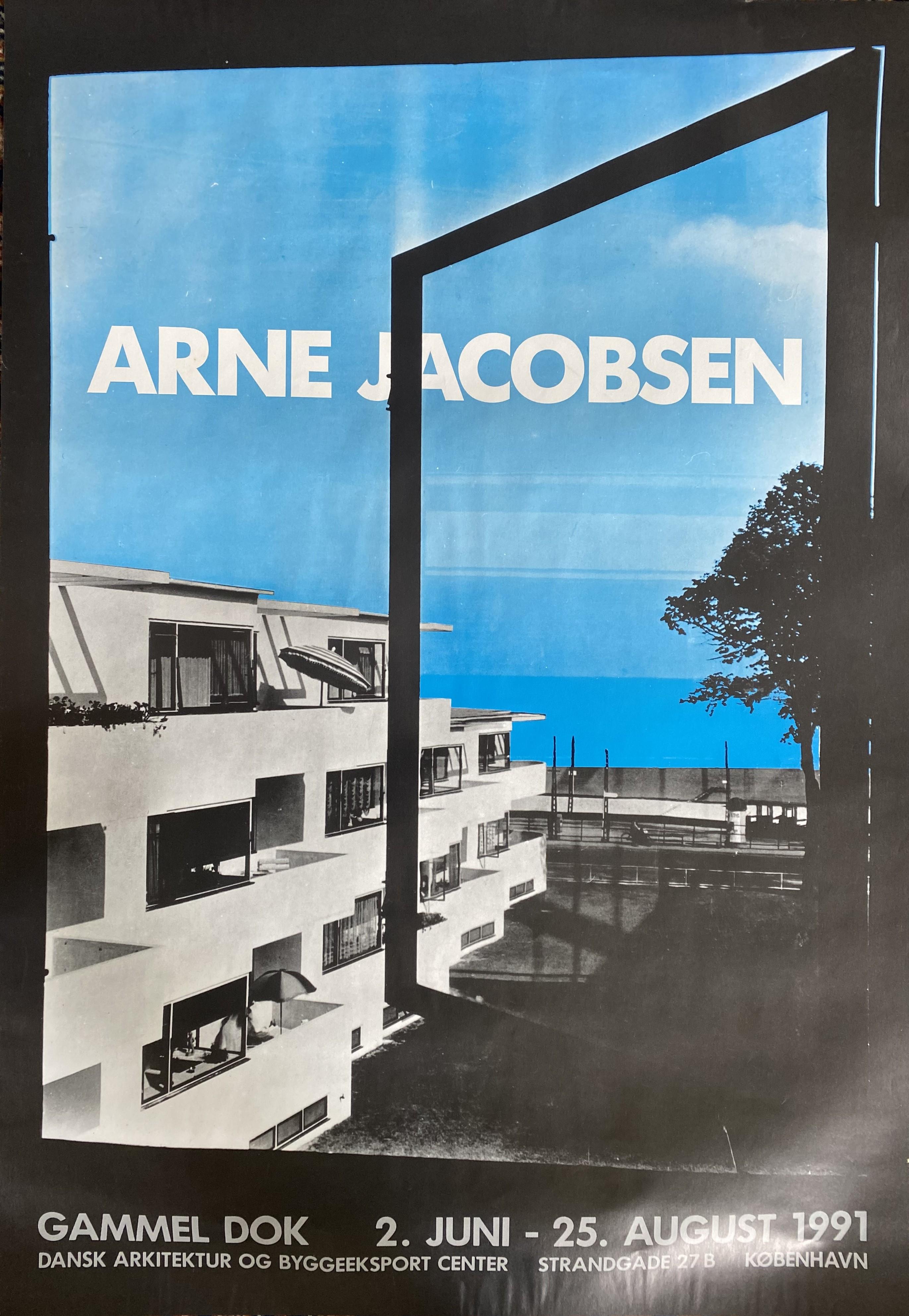 Affiche d'exposition danoise vintage Arne Jacobsen à Copenhague 1991 Bon état - En vente à WIJCKEL, NL