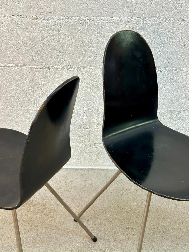 Arne Jacobsen First Edition 3106 Tongue Chairs 1955 In Good Condition For Sale In Genève, GE