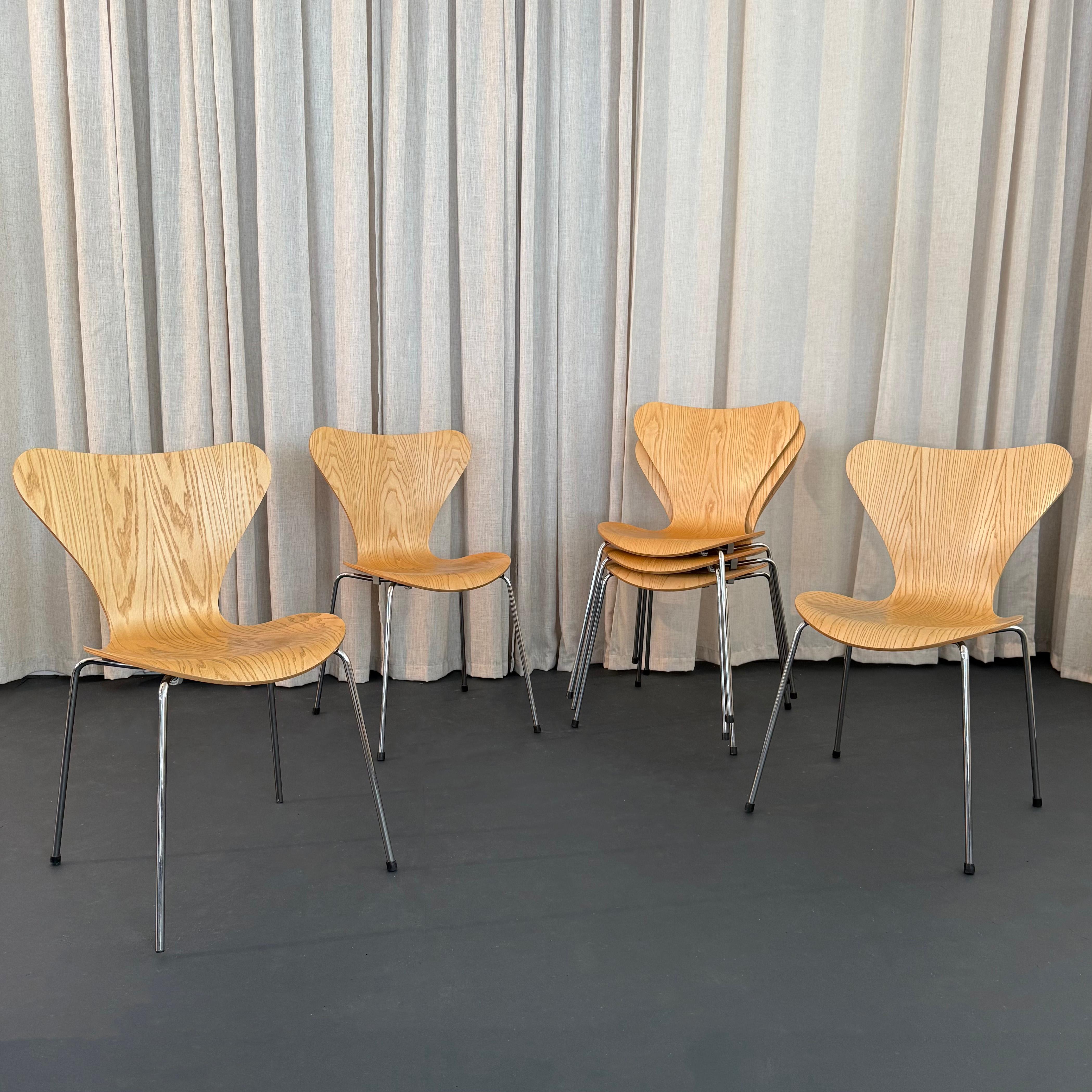 One of the most iconic Scandinavian Modern chairs is the 