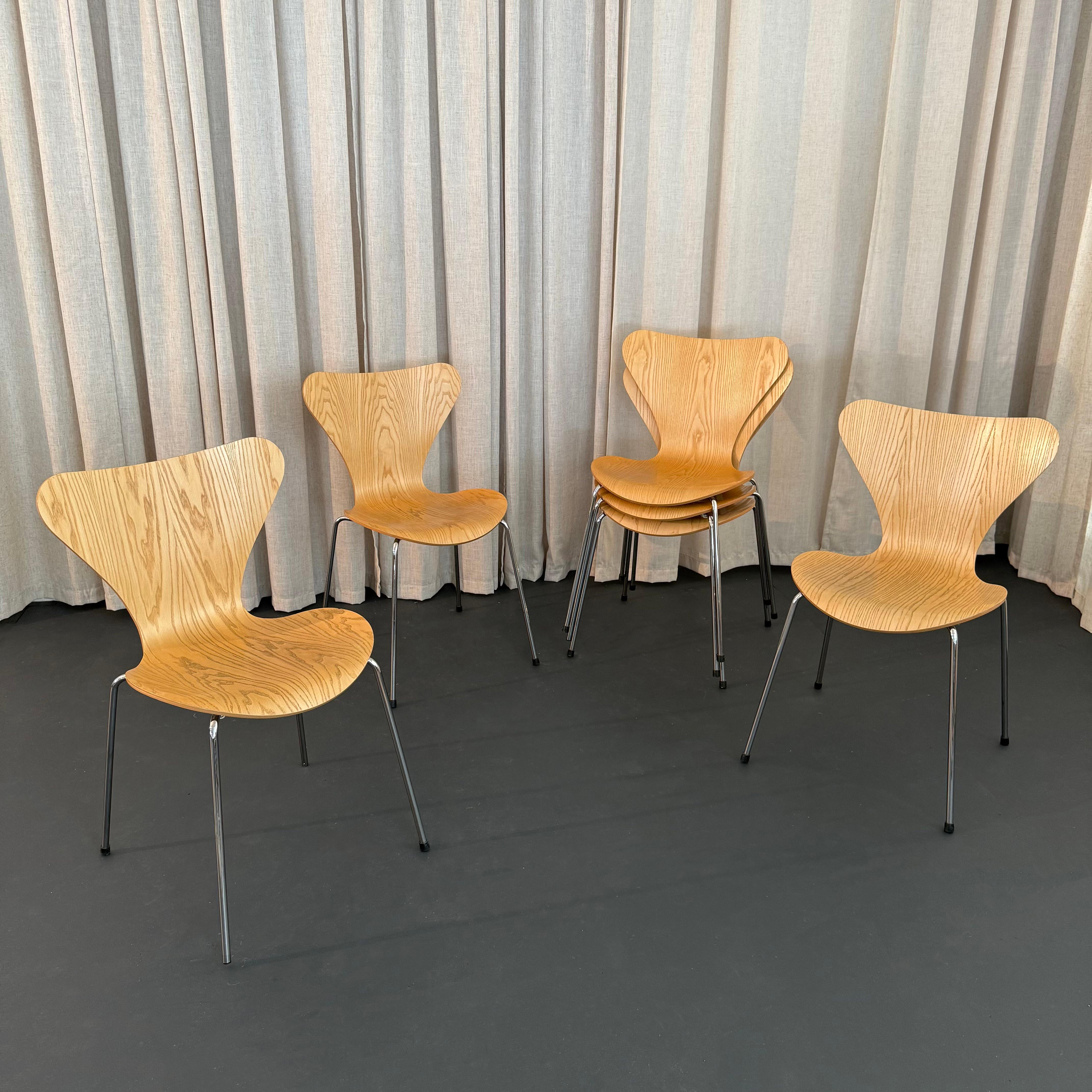 Scandinavian Modern Arne Jacobsen For Fritz Hansen Ash Series 7 Chair Model 3107 For Sale