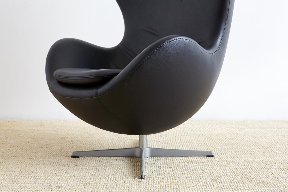 Arne Jacobsen for Fritz Hansen Black Egg Chair 1