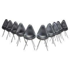 Fritz Hansen by Arne Jacobsen Sillas de comedor de cuero negro Modelo 3110 Drop, Set10