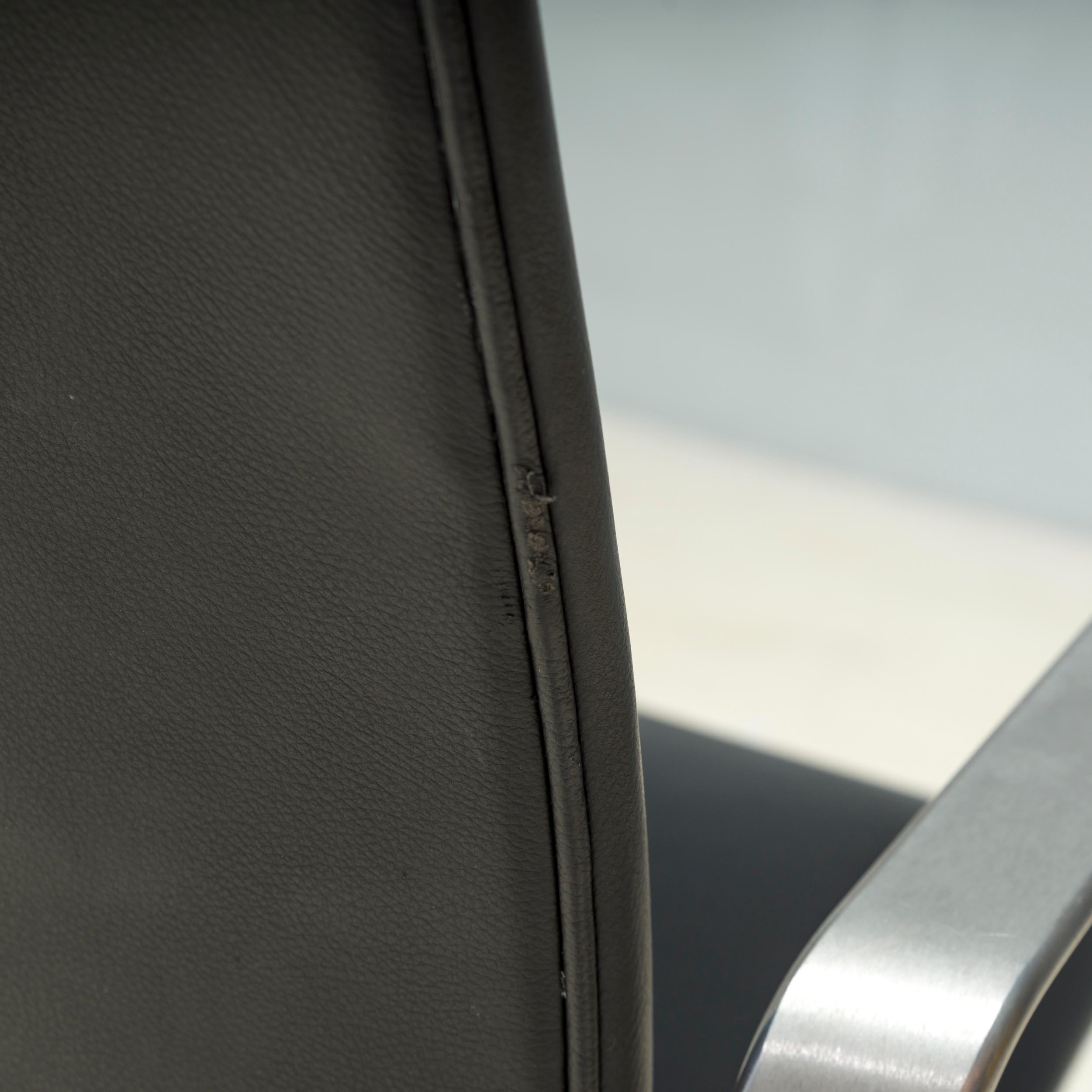 Arne Jacobsen for Fritz Hansen Black Leather Model 3273 Oxford Office Chair For Sale 2