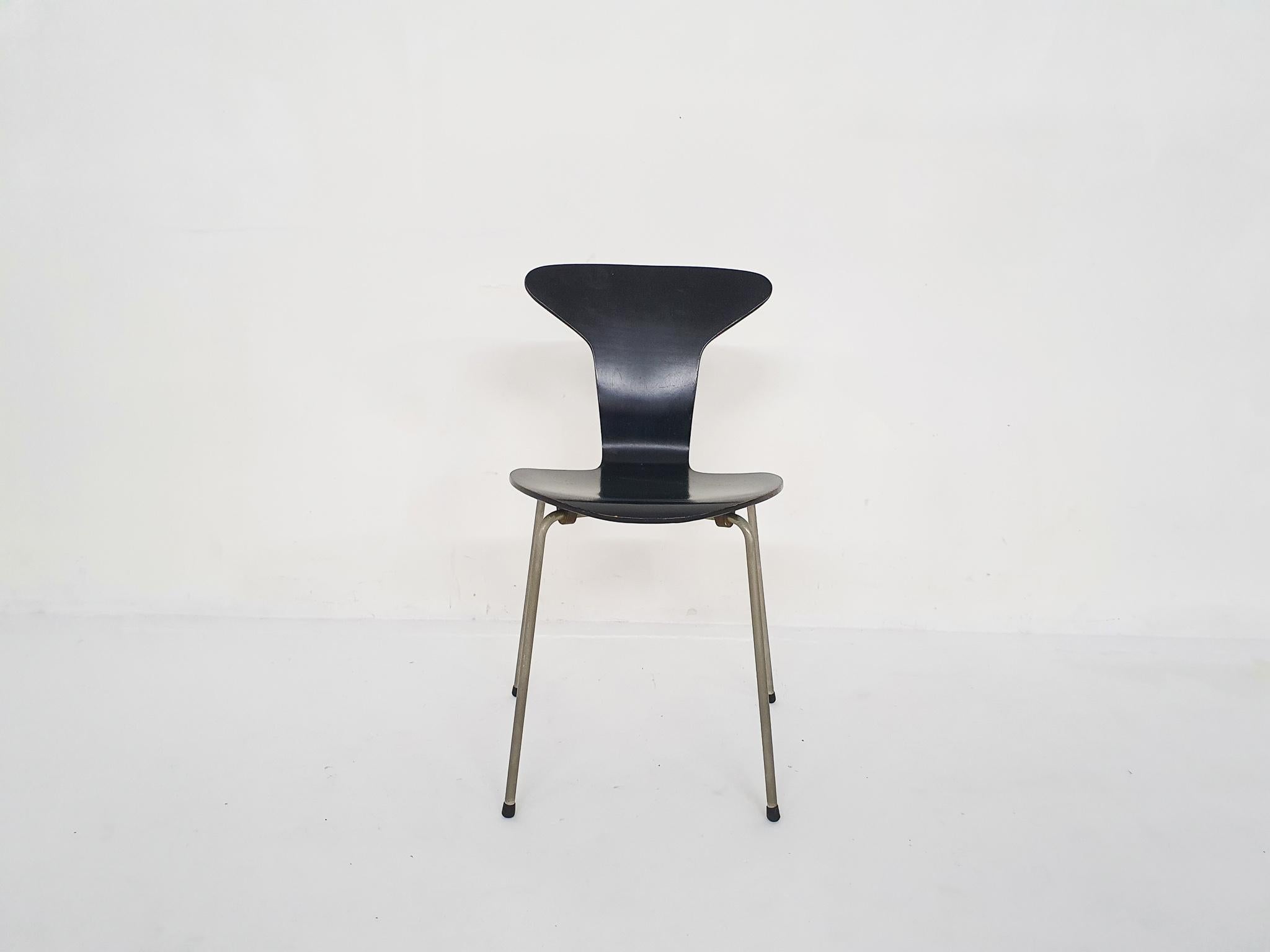 Scandinavian Modern Arne Jacobsen for Fritz Hansen Black Wooden 