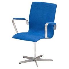 Vintage Arne Jacobsen for Fritz Hansen Blue Fabric Model 3291 Oxford Office Chair