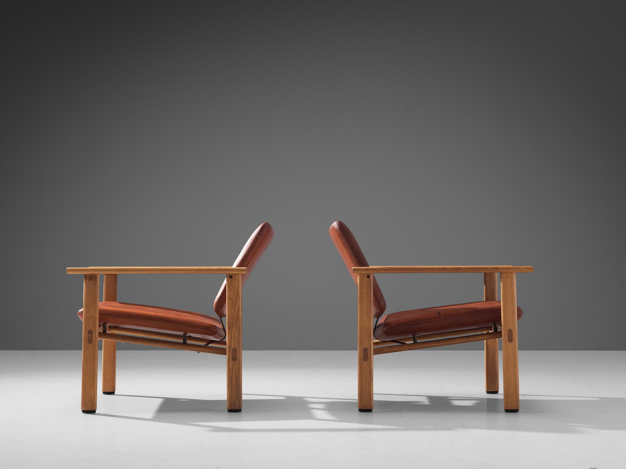 Arne Jacobsen for Fritz Hansen Easy Chairs in Oak and Cognac Leather In Good Condition In Waalwijk, NL