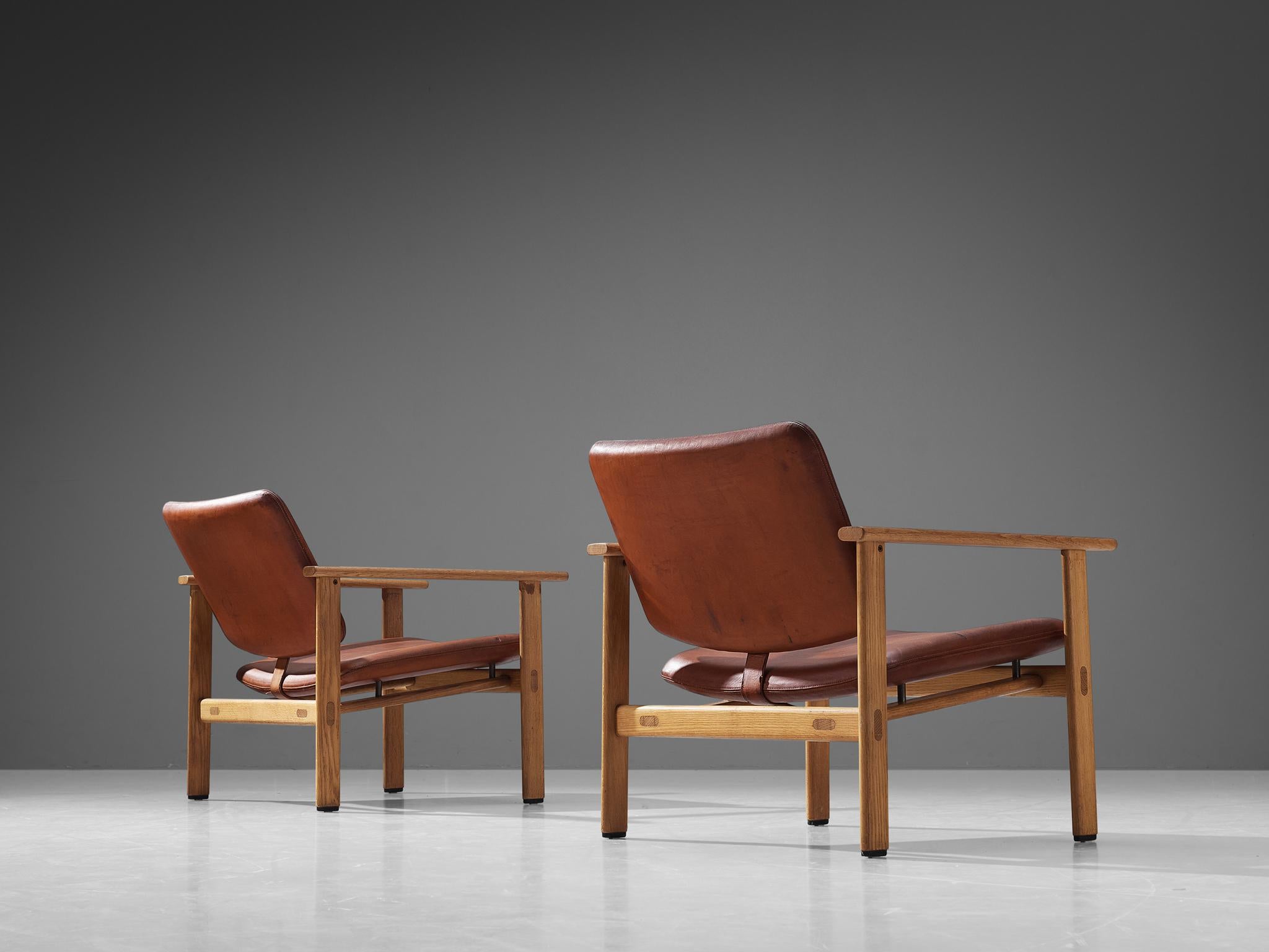Arne Jacobsen for Fritz Hansen Easy Chairs in Oak and Cognac Leather 2