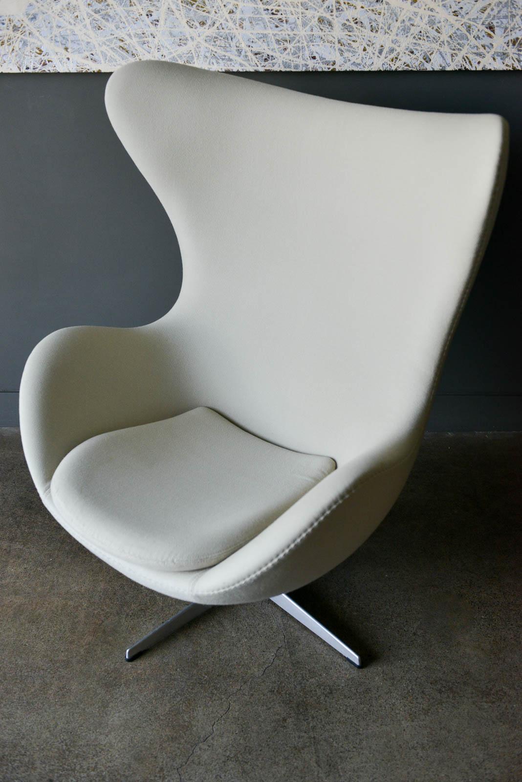 Mid-Century Modern Arne Jacobsen for Fritz Hansen Egg Chair, 1958