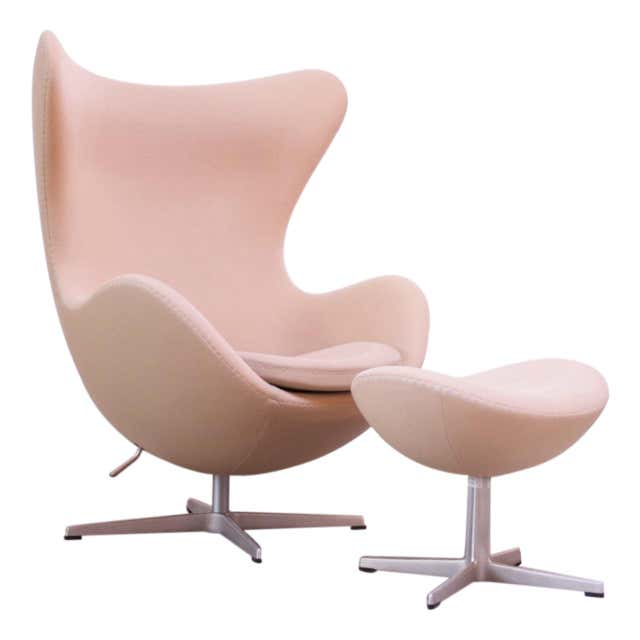Arne Jacobsen for Fritz Hansen Egg Chair and Ottoman Distributed by Knoll For Sale